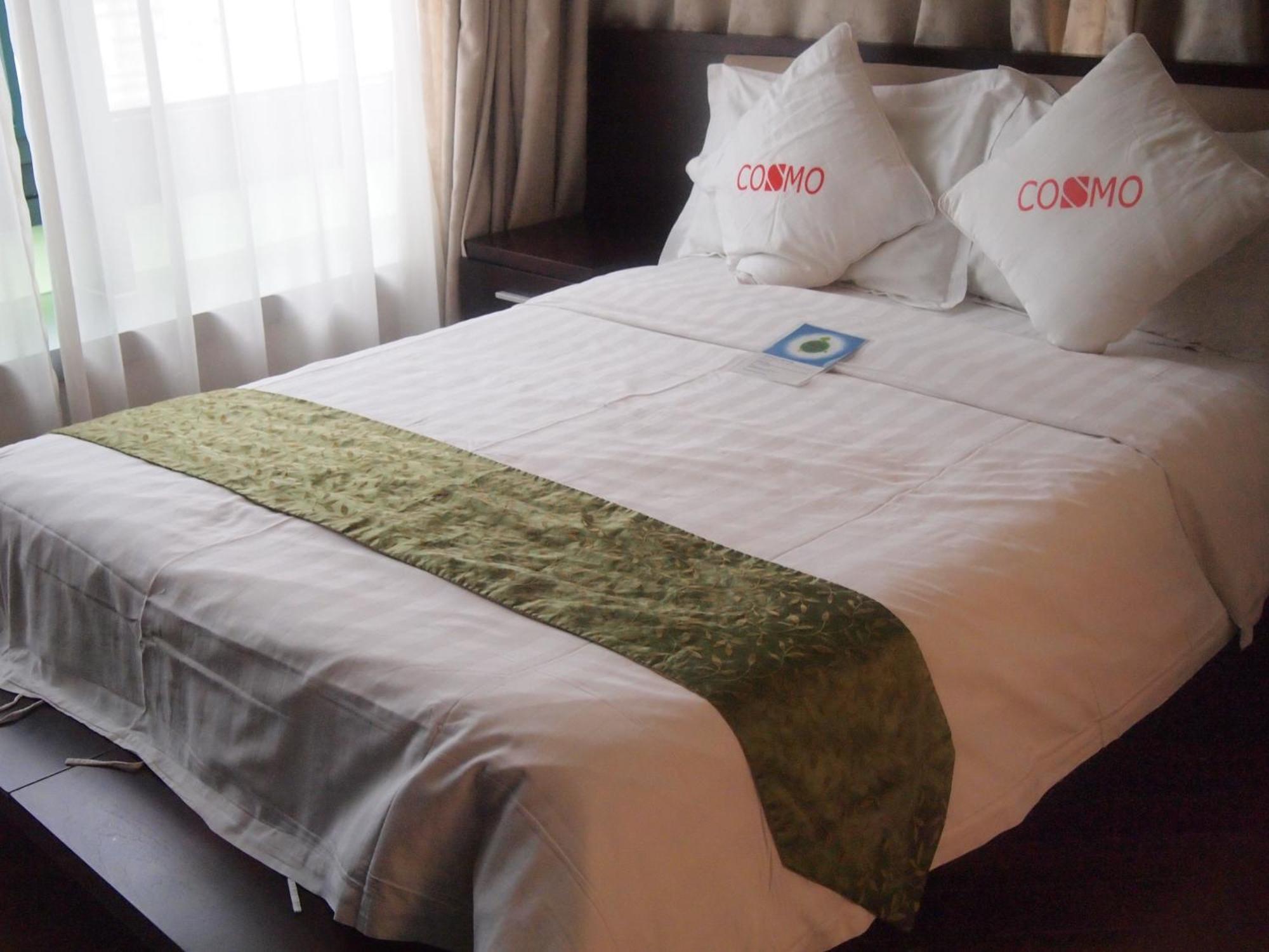 Shanghai Cosmo World Union Service Apartment ภายนอก รูปภาพ